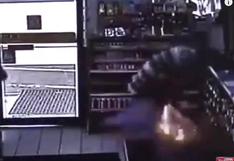 YouTube: cigarro electrónico explota dentro de bolsillo de hombre