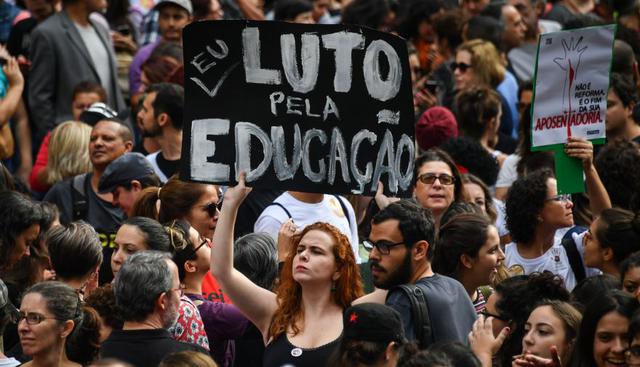 La protesta de los universitarios que Bolsonaro llamó "idiotas útiles" | FOTOS. (AFP)