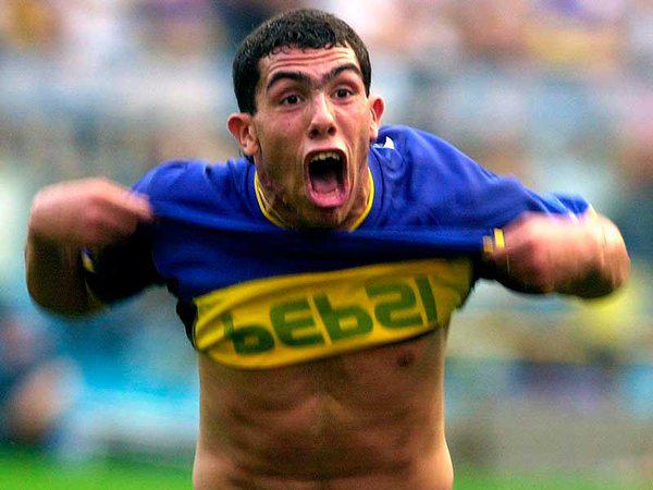 Carlos Tevez comenzó su carrera en Boca Juniors