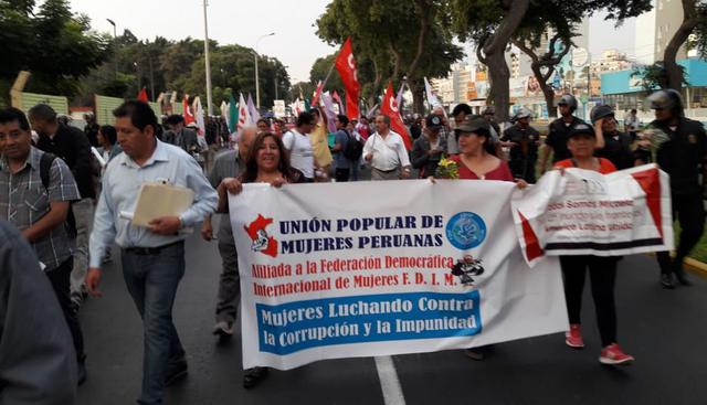 Las marchas en favor y en contra del presidente de Venezuela, Nicolás Maduro, ocurrieron un día antes del inicio de la Cumbre de las Américas. (Jorge Malpartida/El Comercio)