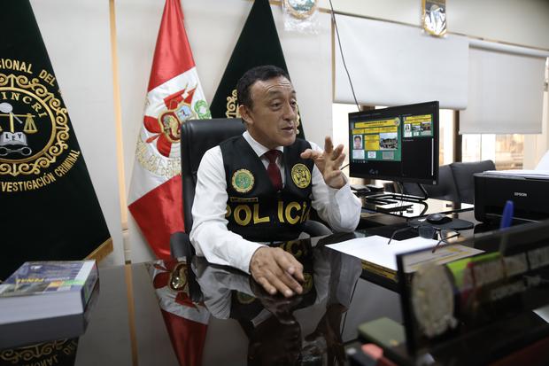 Coronel PNP Luis Huamán Santamaría, jefe de la División de Investigación de Alta Tecnología (Divindat). 
Foto: Anthony Niño de Guzmán/GEC