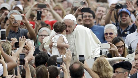 El papa Francisco dice que el sexo es un regalo de Dios y no un tabú. (AP).