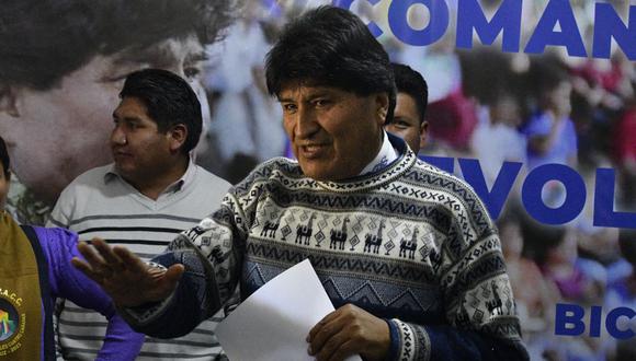 El expresidente de Bolivia, Evo Morales, habla durante una conferencia de prensa en La Paz el 11 de octubre de 2023 | Foto: AIZAR RALDES / AFP