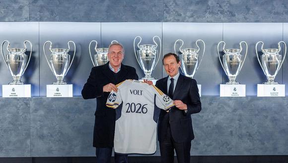 Augusto Bauer, CEO adjunto del Grupo AJE y Emilio Butragueño, director de Relaciones Institucionales del Real Madrid. (Foto: Grupo AJE)