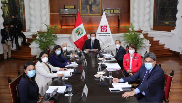 el presidente Martín Vizcarra agradeció los aportes que hicieron 18 miembros del Acuerdo Nacional y aseguró que han tomado nota para que las observaciones sean consideradas durante el trabajo del Pacto Perú. (Foto: Presidencia)
