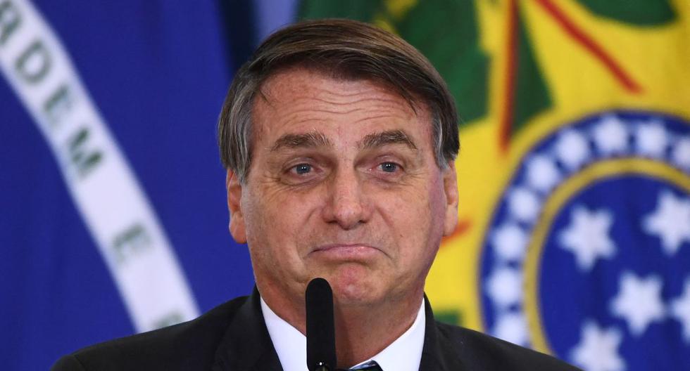 Bolsonaro minimizes the Health crisis, while half of Brazil is about to collapse due to the Coronavirus