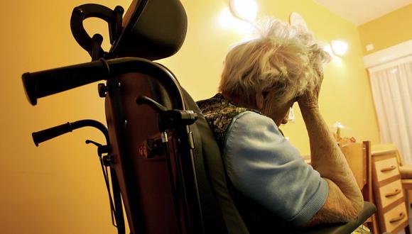 Los casos de demencia se triplicarán en el mundo hasta 2050, según la OMS.&nbsp;La enfermedad de Alzheimer es la causa más frecuente de demencia. (AFP)