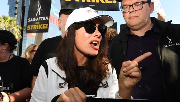 Actores de Hollywood retoman negociaciones con los estudios para poner fin a la huelga. (Foto: VALERIE MACON / AFP)