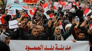 Gran ayatolá de Irak rechaza “injerencia extranjera” mientras manifestantes siguen en las calles