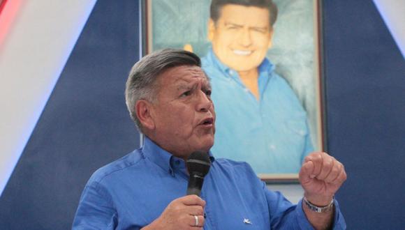 César Acuña también afronta un proceso judicial por la presunta entrega de dádivas en la campaña electoral del 2010 en Trujillo. (Archivo El Comercio / Johnny Aurazo)