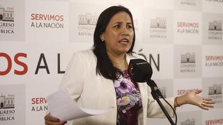 Flor Pablo plantea adelanto de elecciones en octubre para tener nuevas autoridades en enero del 2024