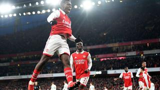 En los descuentos: Arsenal venció al Manchester United por la Premier League