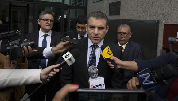 El fiscal Rafael Vela recibió la información. (Foto: Antonio Álvarez)