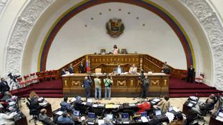 Venezuela: Oposición y oficialismo chocan por TV parlamentaria