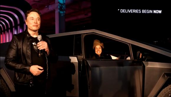 Tesla Cybertruck es uno de los vehículos más esperados. La empresa de Elon Musk ya tendría todo listo para el resto de entregas. (Imagen: X)
