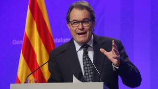 Cataluña: "A regañadientes", Artur Mas acepta nuevas elecciones