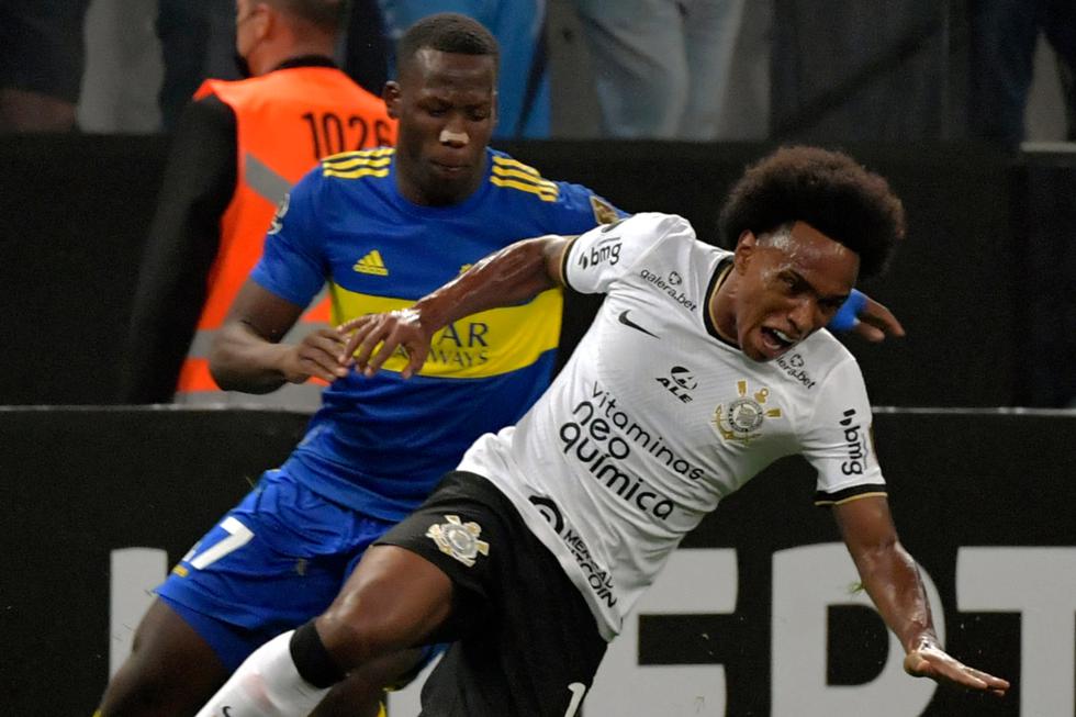 Corinthians vs. Boca Juniors se enfrentaron por Copa Libertadores. Fuente: EFE