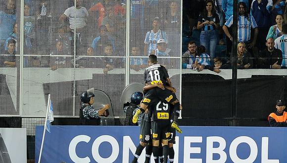 Corinthians eliminó a Racing de la Copa Sudamericana tras vibrante definición por penales. | Foto: AFP