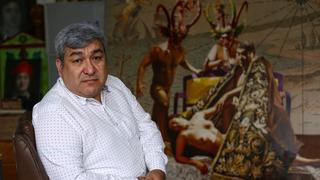 Mario Mogrovejo: “Un retablo de López Antay debería ser exhibido al costado de un cuadro de Szyszlo” | ENTREVISTA