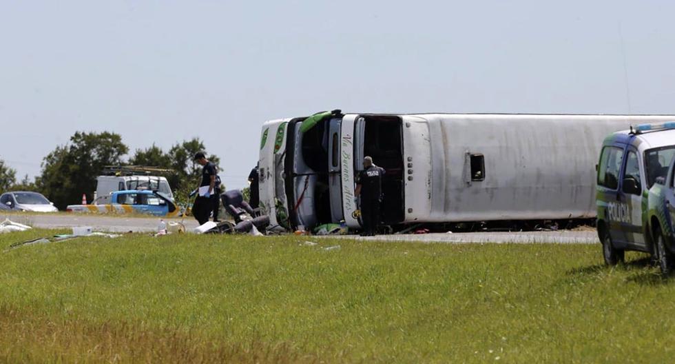 Dos niñas muertas y decenas de menores heridos en viaje escolar en Argentina. Foto: AFP