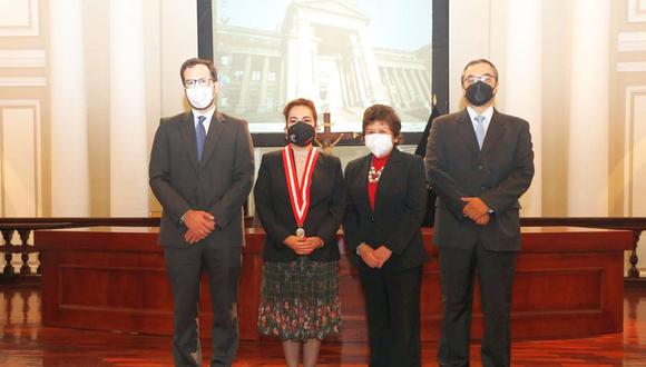 Carlos Oliva, Diego Macera e Inés Choy juraron como directores del BCR en una ceremonia realizada en el Salón de Juramentos del Palacio de Justicia. (Foto: GEC)