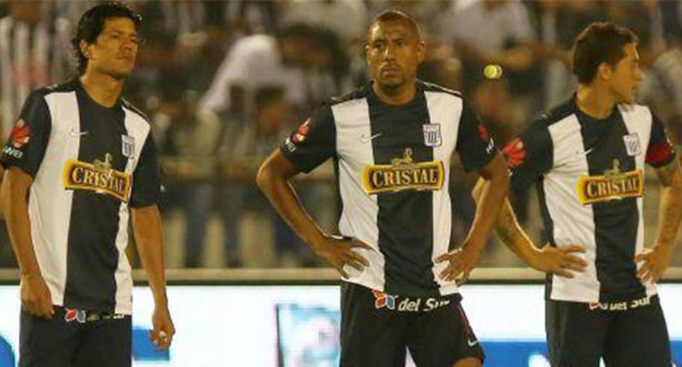 El escudo de Alianza Lima fue confundido con Alianza Atlético de Sullana por ESPN. (Foto: RPP)