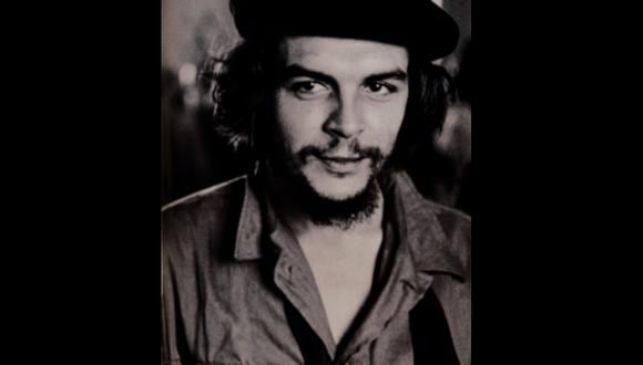 Las fotos del cadáver del Che olvidadas en un pueblo español