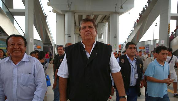 La fiscalía investiga preliminarmente al ex presidente Alan García a raíz de los sobornos que recibieron ex funcionario de su segundo gobierno de Odebrecht. (Foto: Archivo El Comercio)
