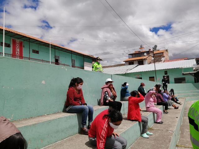 Cajamarca. Mujeres dieron diversas excusas sobre su salida en el día que no les correspondía. (PNP)