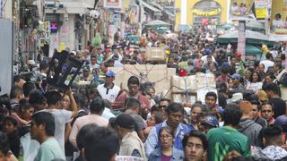 Cercado de Lima: el peligro ronda en Mesa Redonda | FOTOS