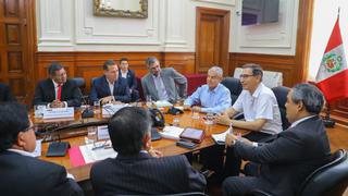 Vizcarra recibió respaldo de gobernadores regionales