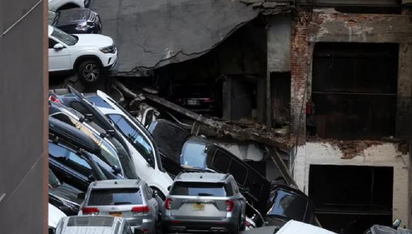 Vista general del sitio del colapso del estacionamiento en el distrito de Manhattan de la ciudad de Nueva York, EE. UU., 18 de abril de 2023. (Foto de Brendan McDermid / Reuters)