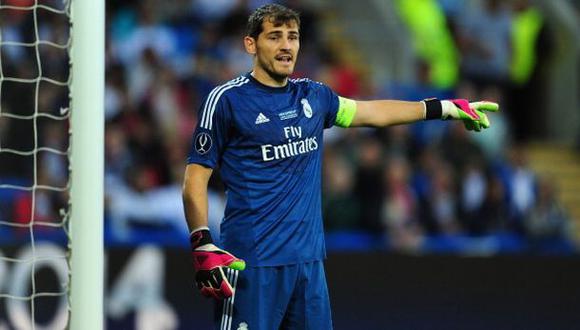 Iker Casillas felicita a Leicester City por su triunfo