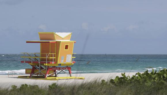 Desde el 01 de junio se reabrirán las playas en el condado Miami, sin muchas restricciones ante el coronavirus. (Foto: AP)