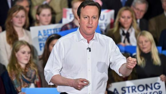 David Cameron: "Si la oposición gana les robará su billetera"