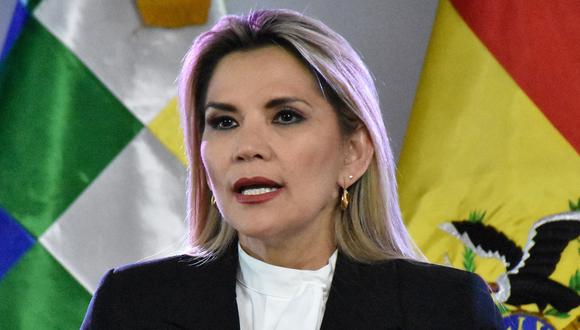 Bolivia entrará este domingo en cuarentena total, como nueva medida para combatir el coronavirus, anunció este sábado la presidenta interina del país, Jeanine Áñez. (AFP).