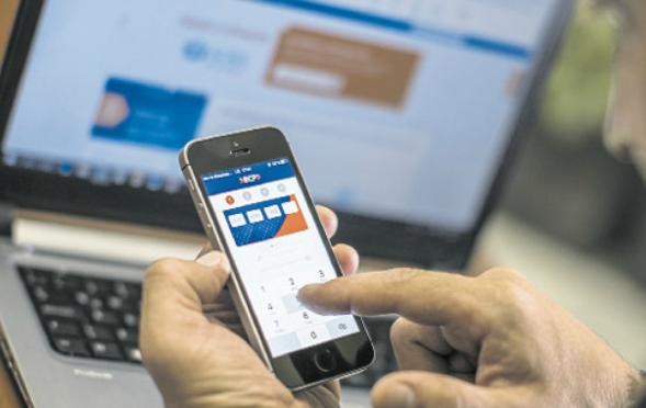 En la actualidad, son más los clientes que transacciones por Internet que a través de las agencias, según un estudio de la consultora Arellano.