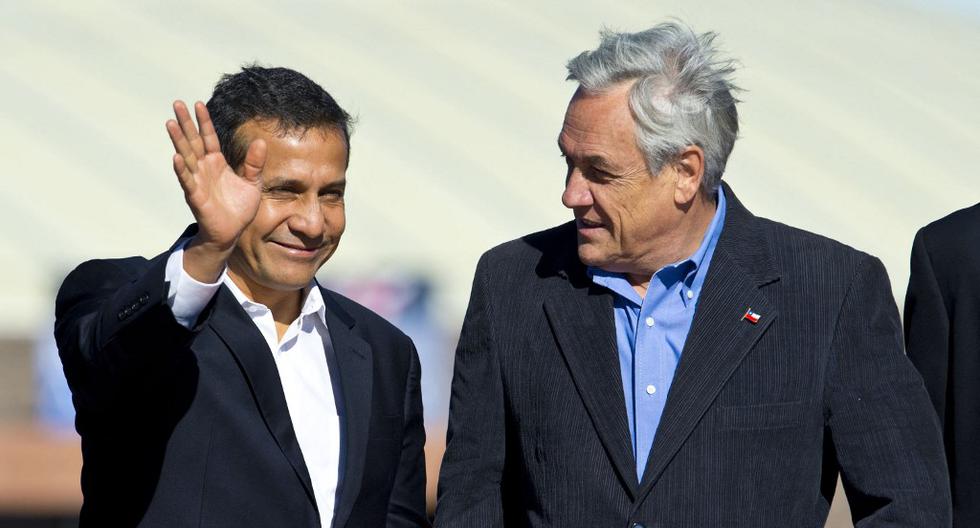 El presidente chileno Sebastián Piñera (D) y el presidente peruano Ollanta Humala (I) visitan el observatorio Paranal en el desierto de Atacama, norte de Chile, durante la cumbre presidencial de la Alianza del Pacífico con la participación de Colombia, México, Perú y Chile, el 6 de junio de 2012