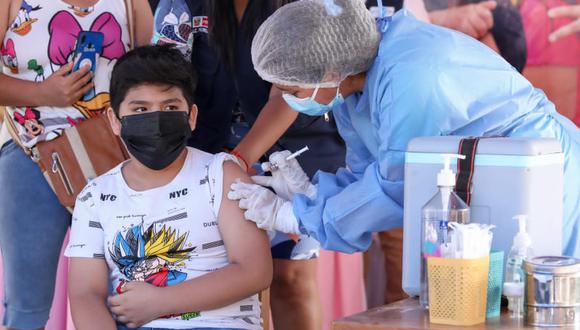 La vacunación contra el COVID-19 para los niños de 5 a 11 años está garantizada "y no para", afirma el Minsa. (Foto: GEC)