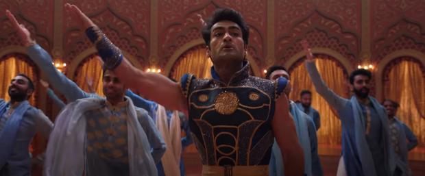 Kumail Nanjiani plays Kingo, a member of the "Eternals" who has become one of the biggest stars in Hollywood.  (Photo: Marvel Studios)