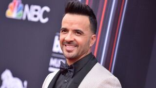 Luis Fonsi interpreta “Aleluya” y es aplaudido por sus fans 