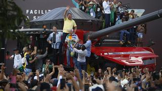 Bolsonaro celebra Primero de Mayo con críticas a Lula y guiños al agronegocio