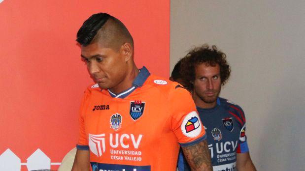 César Vallejo presentó su nueva camiseta para esta temporada - 3