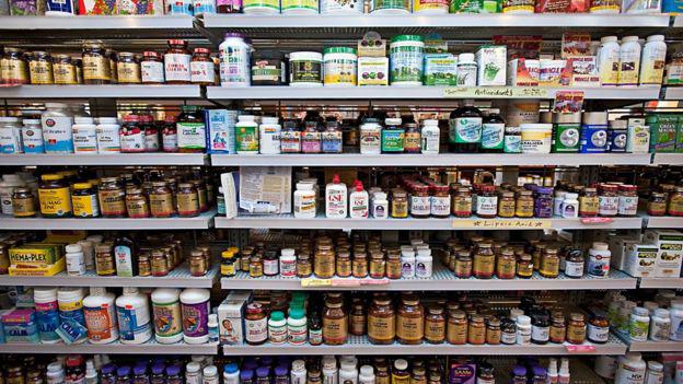 Hay un sinnúmero de suplementos vitamínicos disponibles en los supermercados.