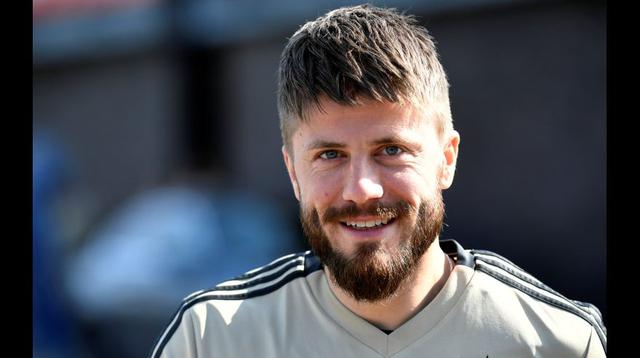 El más veterano de todos con 32 años. Sin embargo, su calidad dentro del campo sigue intacto. (Foto: AFP).