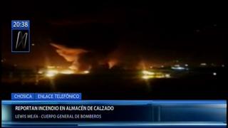 Chosica: incendio en fábrica de calzado de la Carretera Central