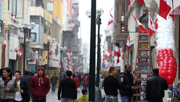 Los peruanos esperan con ansias la llegada de las Fiestas Patrias 2023 | Foto: Archivo / El Comercio