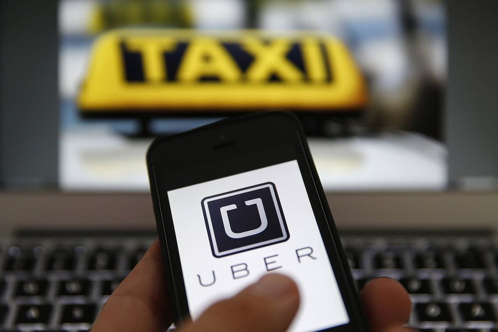 Este Diario se comunicó con Uber, que señaló que más del 60% de las ganancias generadas se quedan en el Perú y reconoció que “aplicar el IGV a los servicios de plataformas puede encarecer el servicio”. No obstante, se pone a disposición de la Sunat para conversar sobre las mejores formas de regular la nueva economía de la que forman parte las aplicaciones tecnológicas.