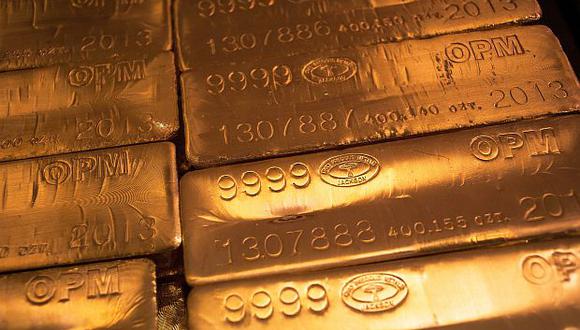 Los precios del oro al contado intentan volver al sector de resistencia de los US$ 1.830, según analista. (Foto: Reuters)