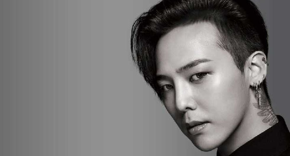 Big Bang G Dragon Sale Del Ejercito Y Miles De Fans Le Dan La